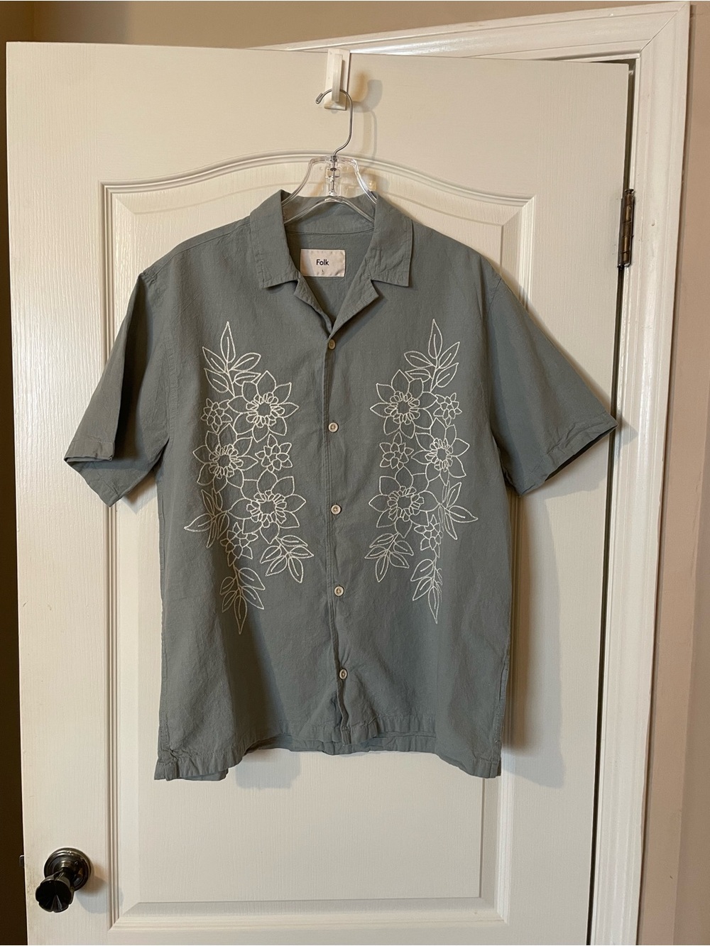 Folk Resort Camp Collar Embroidered Shirt Men’s Large Sage Green Linen Blend